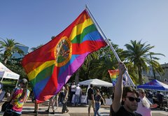 No, Florida can’t ‘kidnap’ trans kids under proposed law, but it does affect custody disputes