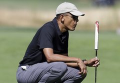 Fact-checking conspiracy theories about death of Obamas’ personal chef
